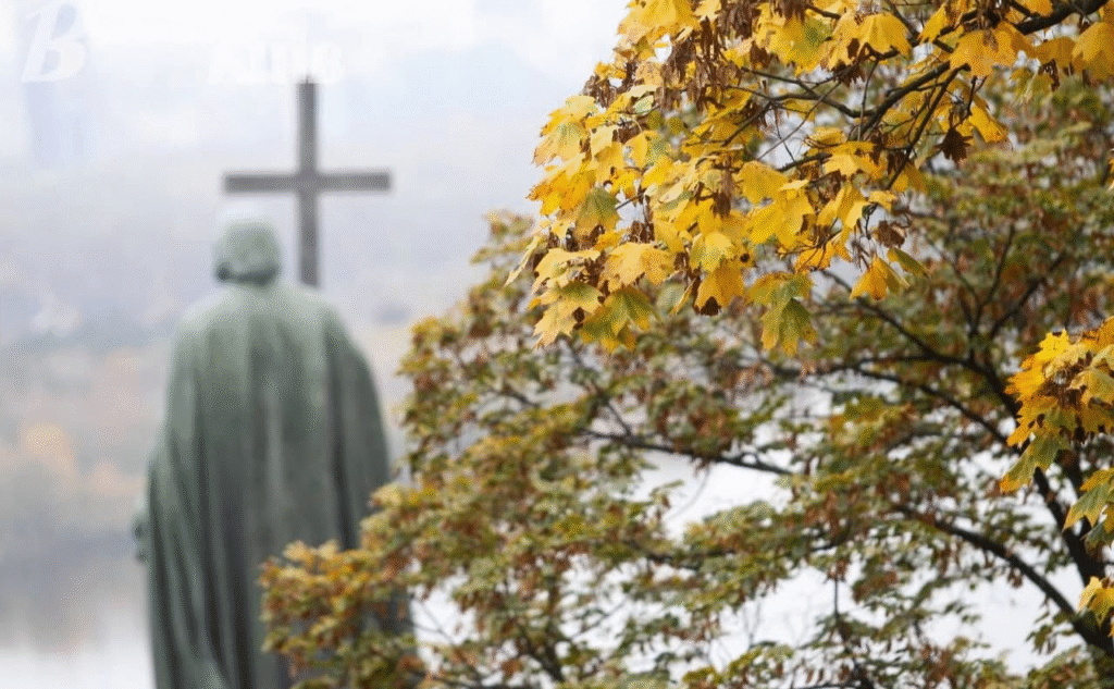 25 листопада: яке сьогодні свято, що відзначають у світі та про які прикмети згадували наші предки